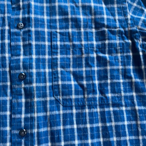 Men’s St. John’s Bay Plaid Button Up Shirt Sz S - Picture 3 of 4